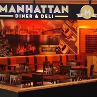  Trent Furniture help Manhattan Diner and Deli to convey '50s style